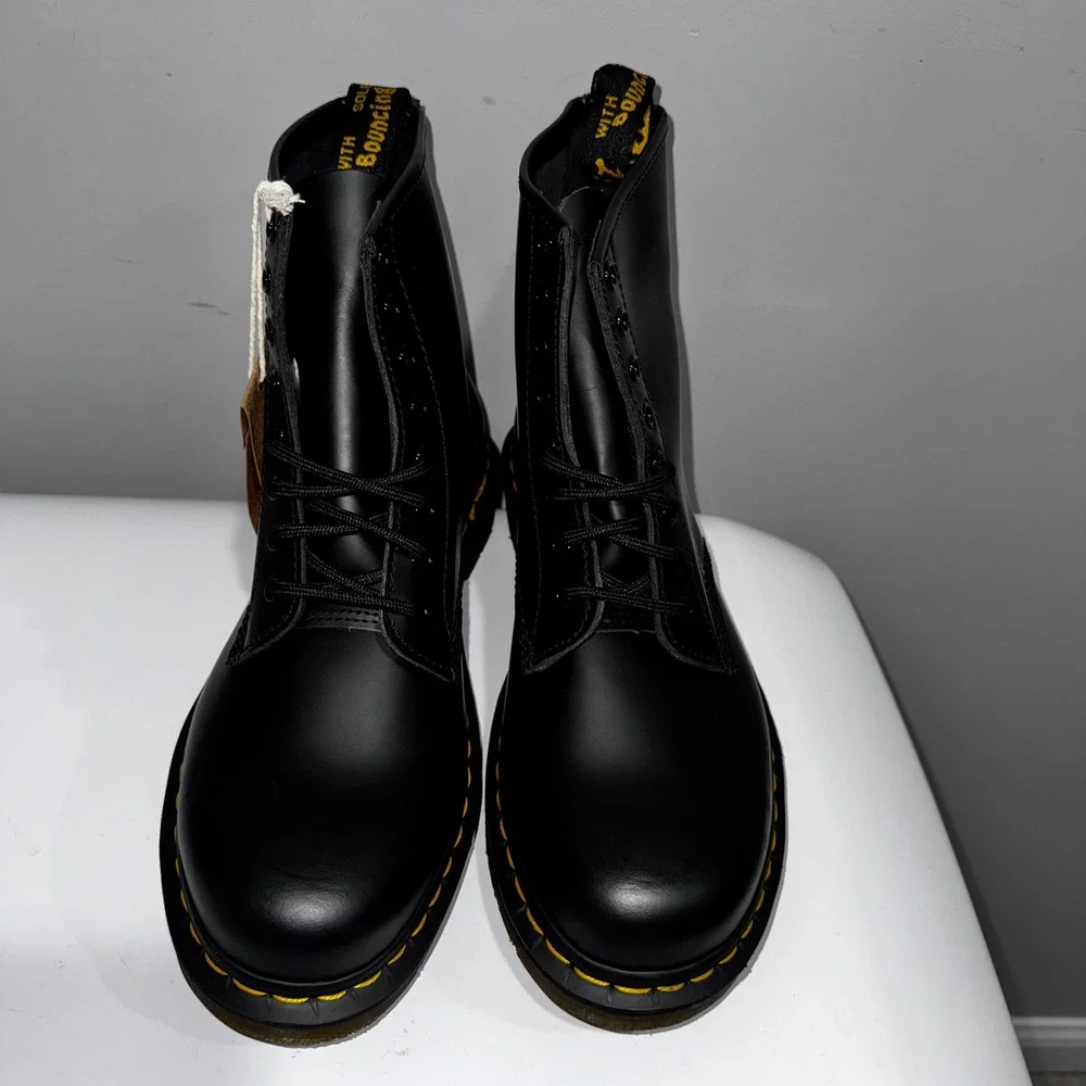 Dr. Martens 1460 Boot Unisex Men 9 Women 10 Black Smooth N€W Leather $180